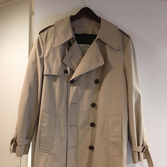 Vintage Men's London Fog Trench Coat -Beltless - Picture 1 of 8